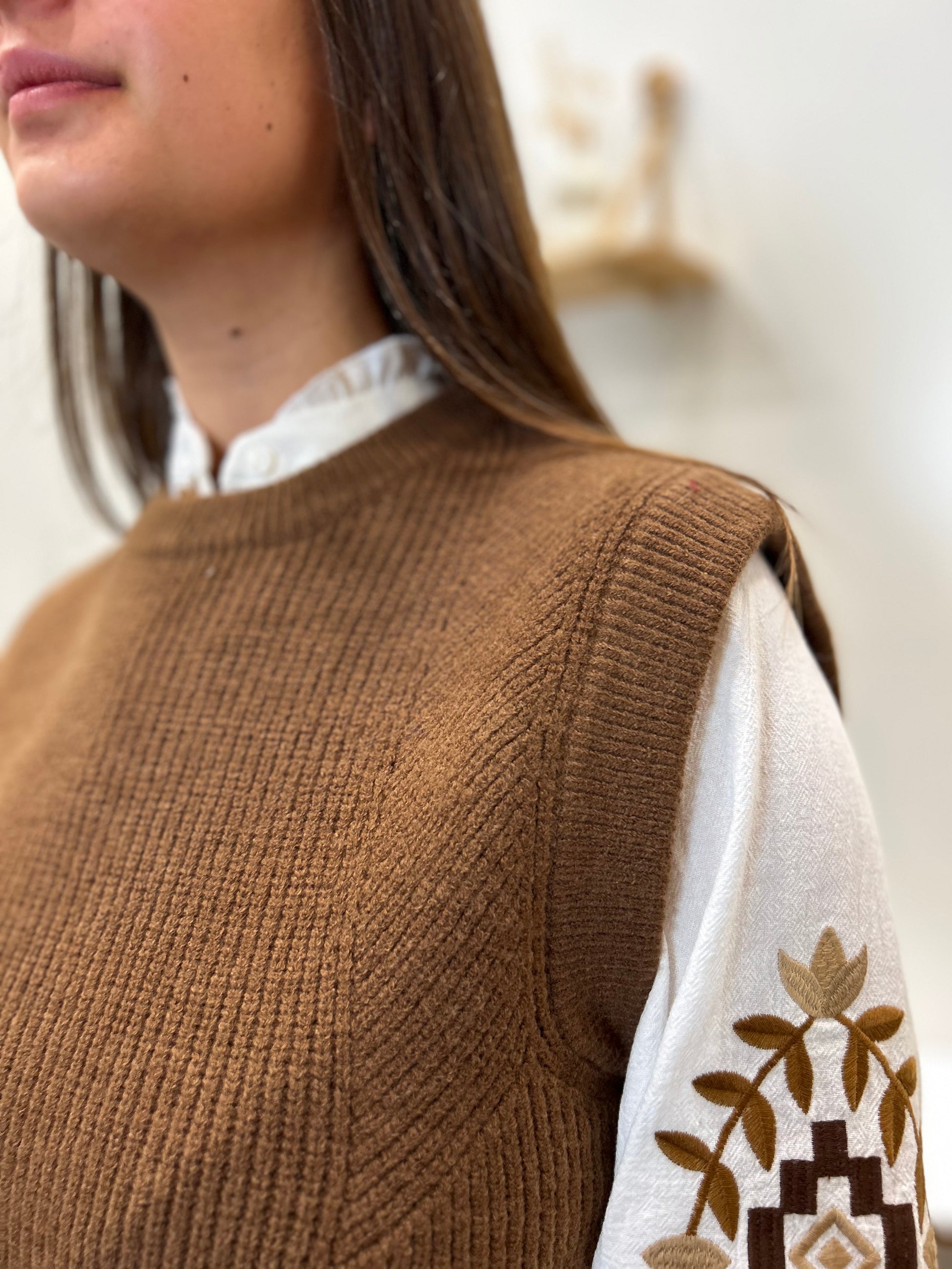 Pull sans manches CARACTÈRE