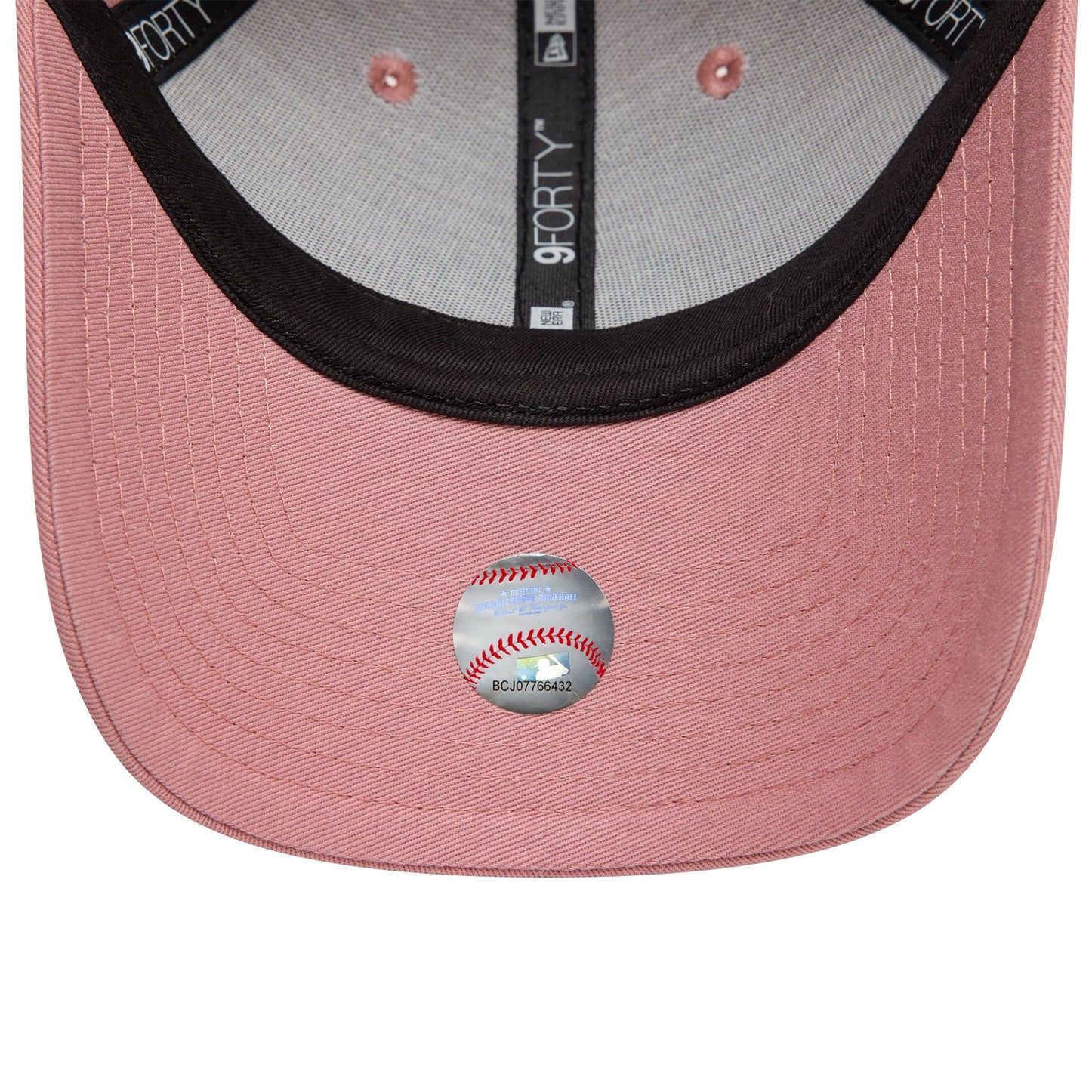 Casquette 9FORTY Adjustable New York Yankees League Essential Rose Foncé