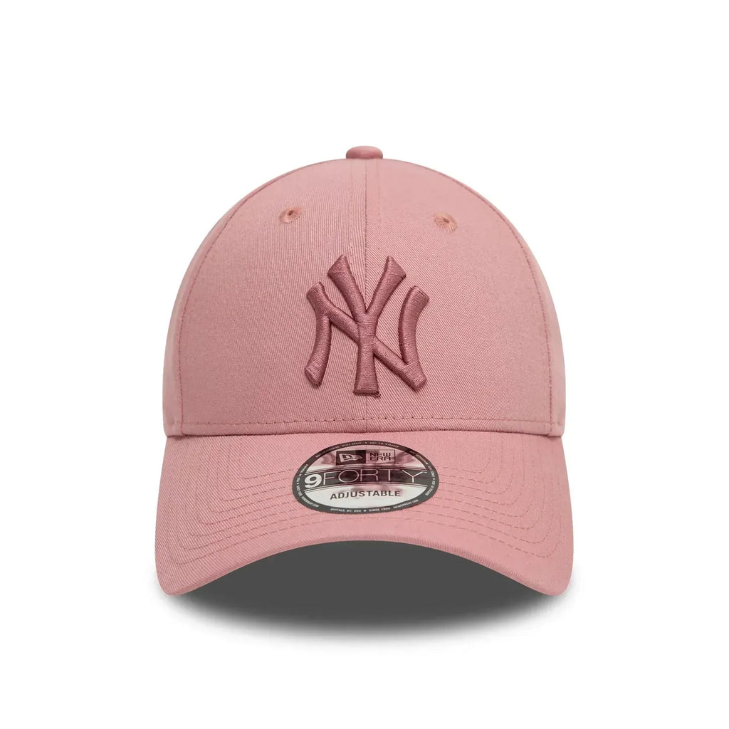 Casquette 9FORTY Adjustable New York Yankees League Essential Rose Foncé