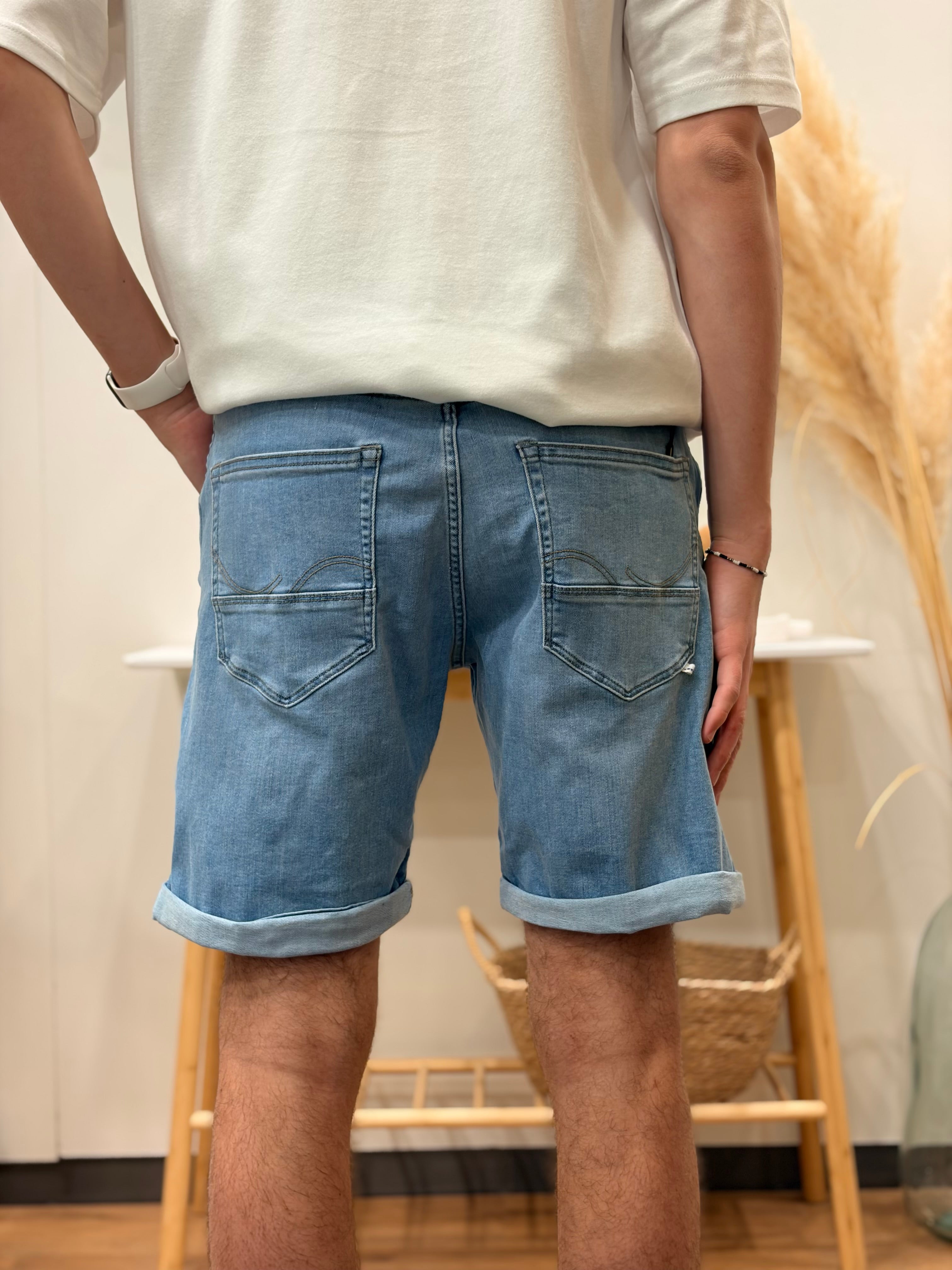 Short RICK