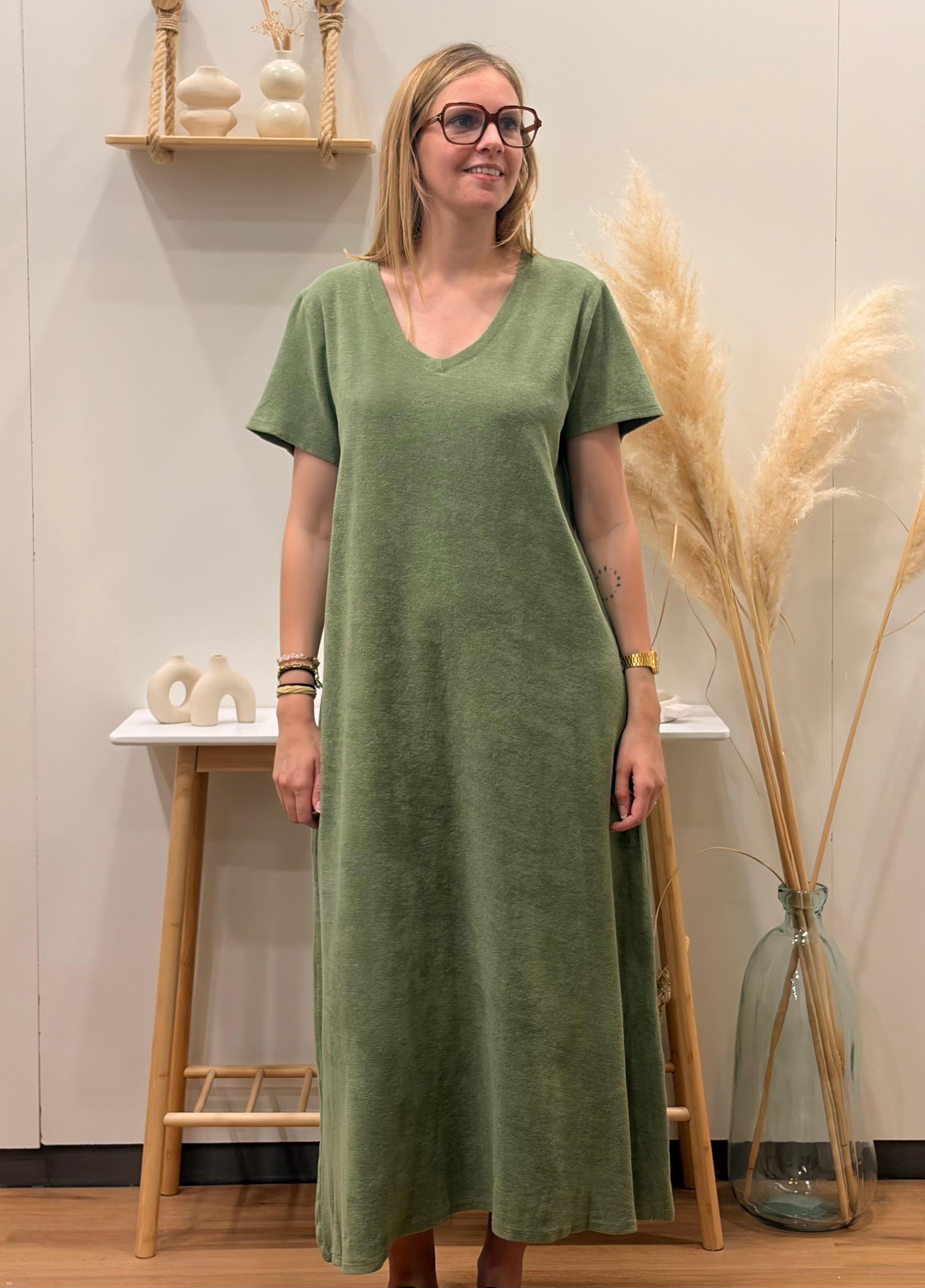 Robe DRONGE