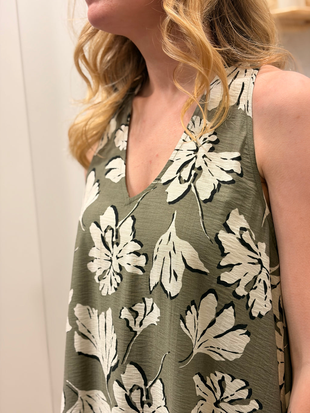 Robe JENNFIER