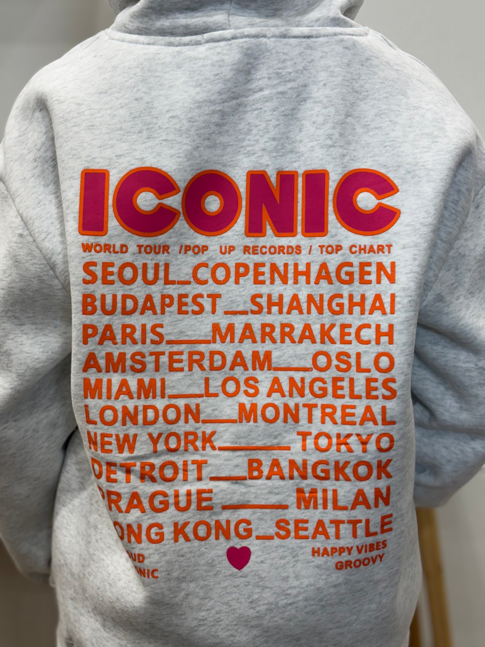 Sweat ICONIC