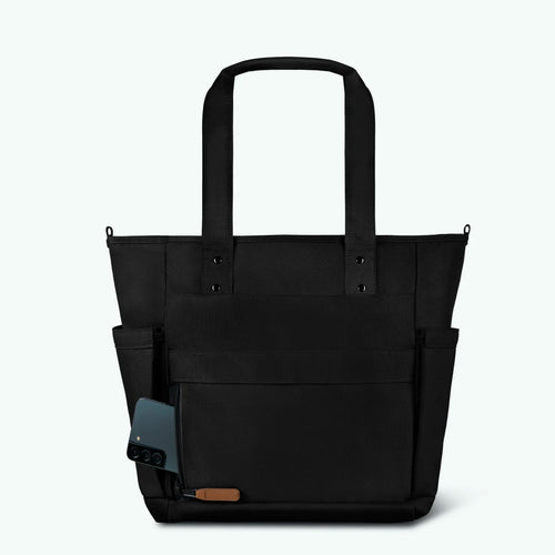 tote bar (M) BERLIN